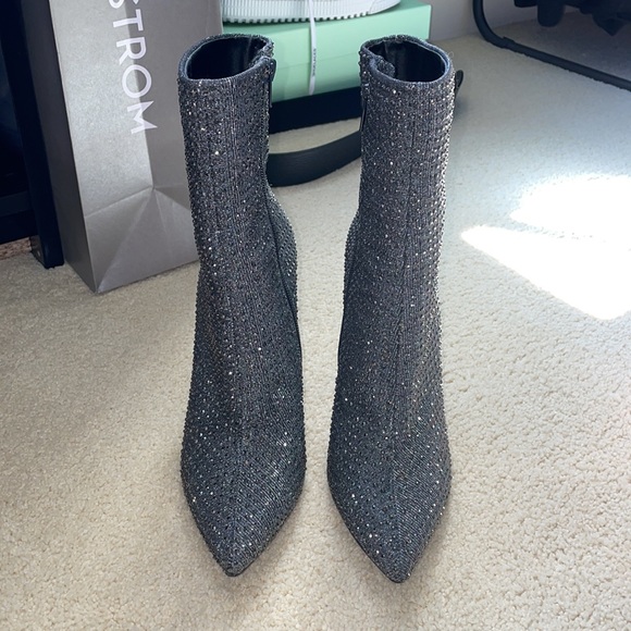 Steve Madden Shoes - Steve Madden studded sparkle bootie